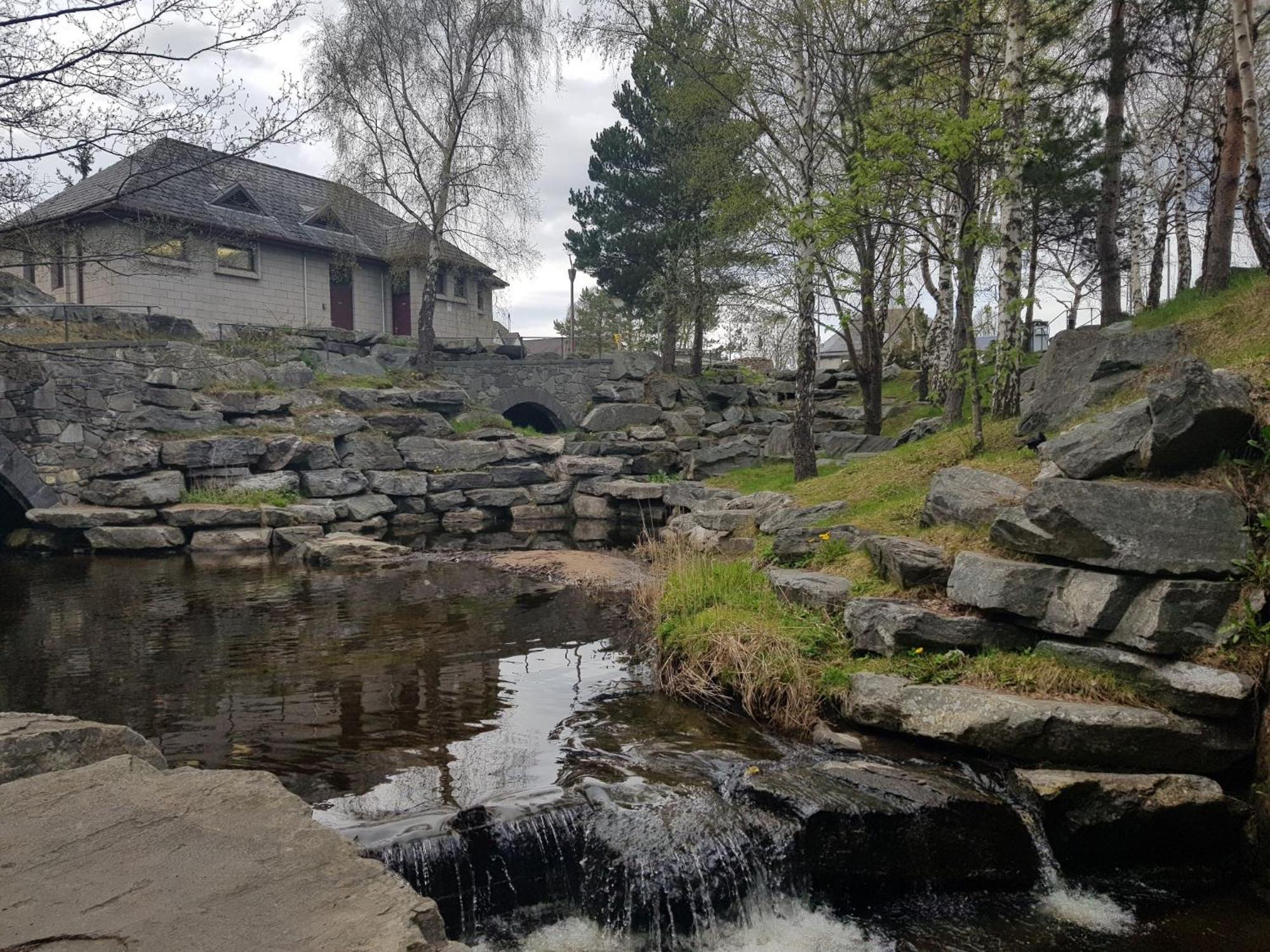 Orange Squirrel Lodge Aviemore Exterior photo